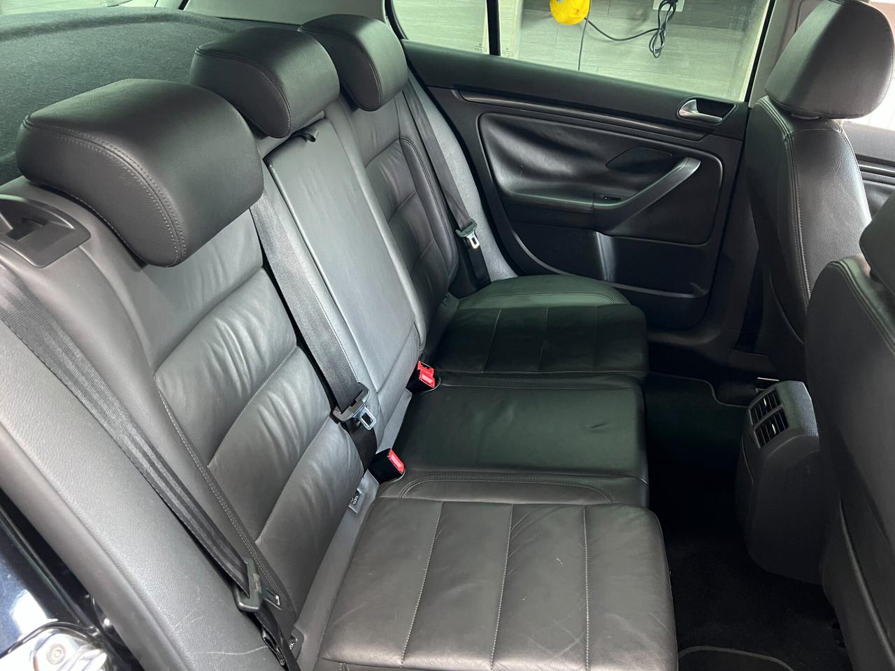 Volkswagen Golf 1.9 TDI DPF 5p. GT Sport