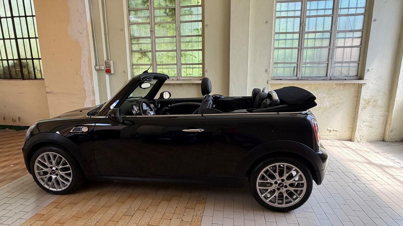 Mini 1.4 16V CABRIO ONE