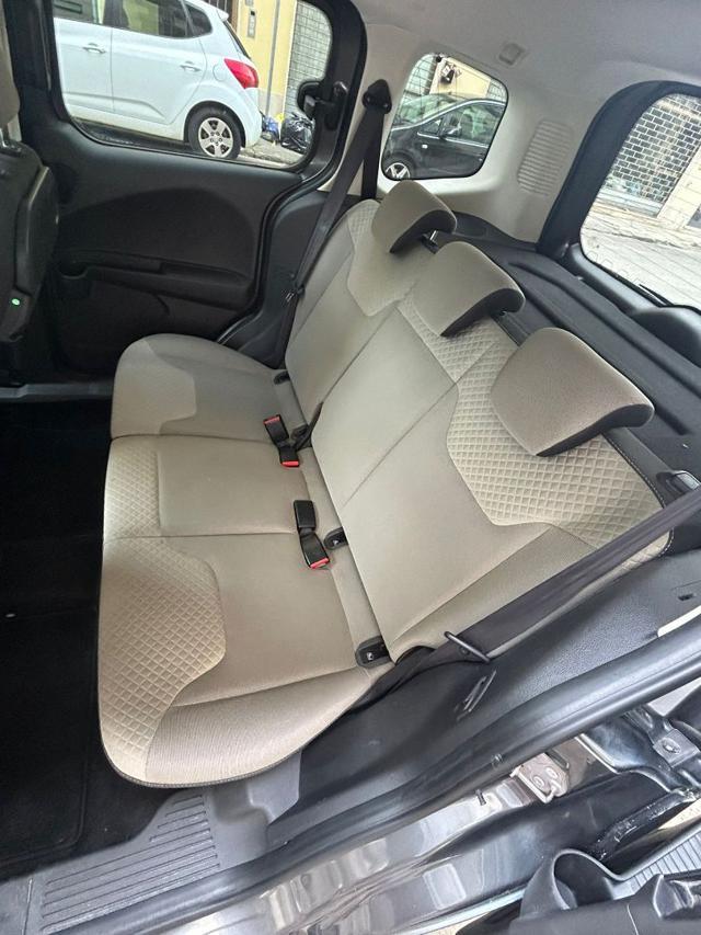 FORD Tourneo Courier 1.5 TDCI 95 CV Titanium