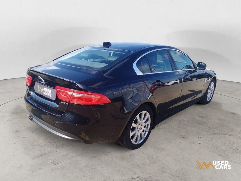 Jaguar XE 2.0D 180PS PORTFOLIO AUTO