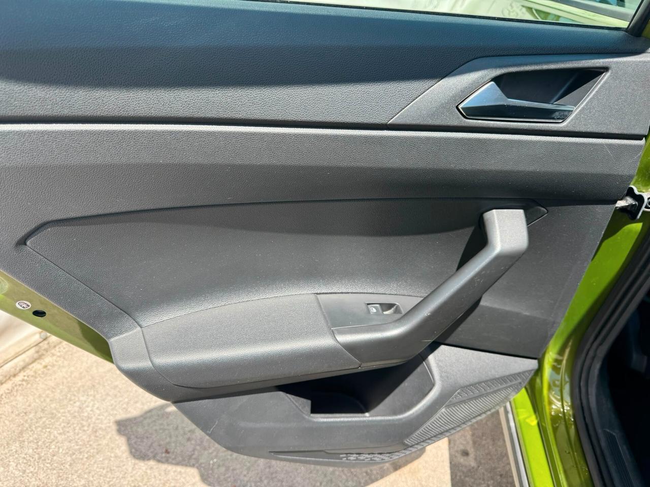 Volkswagen Taigo 1.0 TSI 110 CV DSG Life Automatica F1 CarPlay