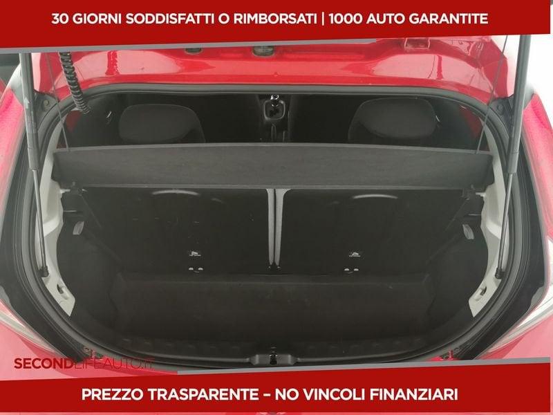 Toyota Aygo 5p 1.0 x-play m-mt 72cv