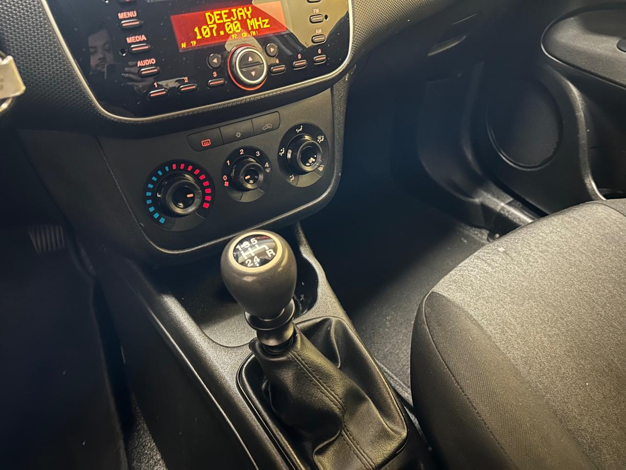 Fiat Punto 1.2 69cv Lounge 5p EURO 6 | NEOPATENTATI!!!