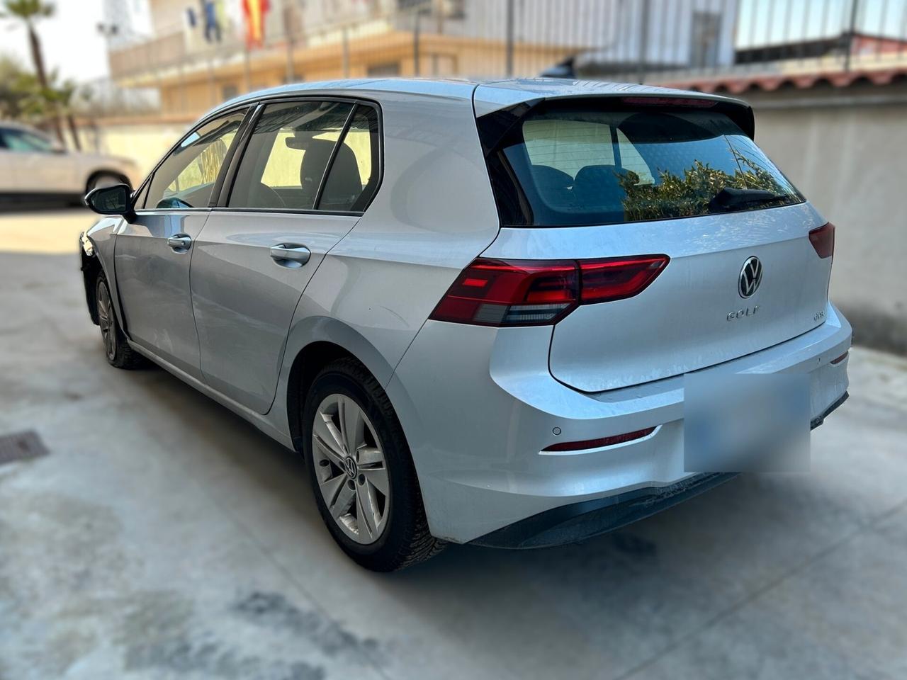 VW Golf 1.0 TSI 110CV DSG - 2020 Incidentata