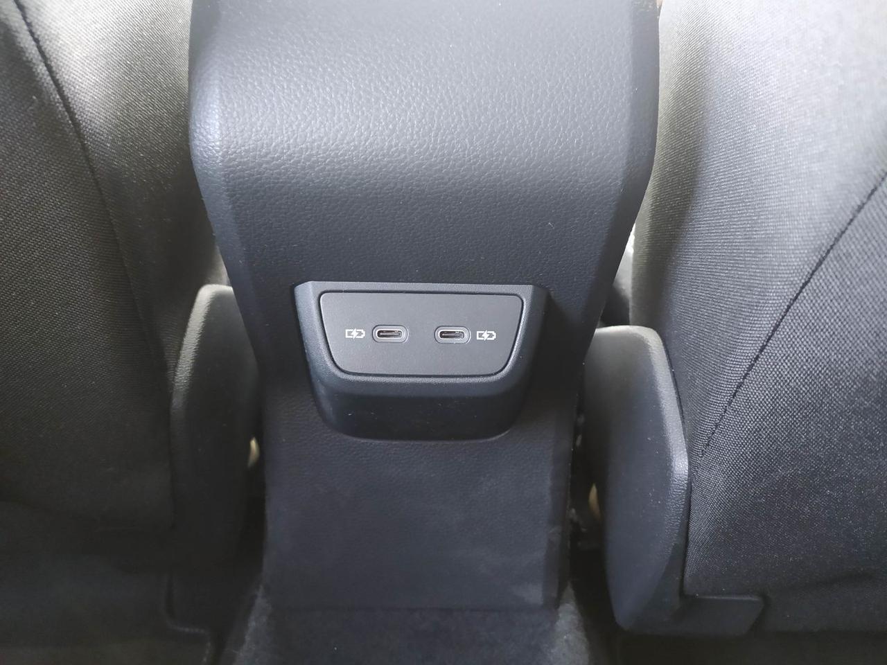 Volkswagen Taigo R Line 1.0 TSI 110 CV #6959