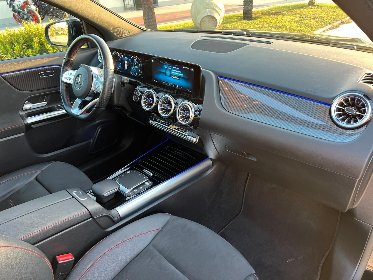 Mercedes-benz GLA 200 d 2.0 150cv Premium PLUS AMG ITALIANA TETTO