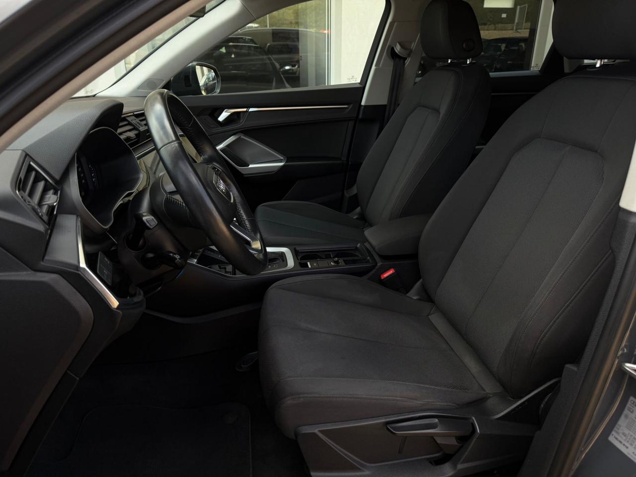 Audi Q3 35 TDI S tronic line edition