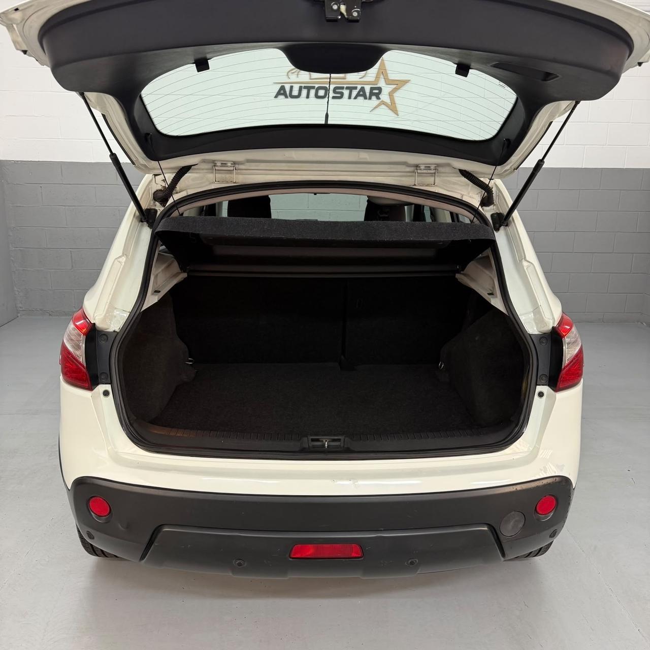 Nissan Qashqai 1.5 dCi DPF Tekna