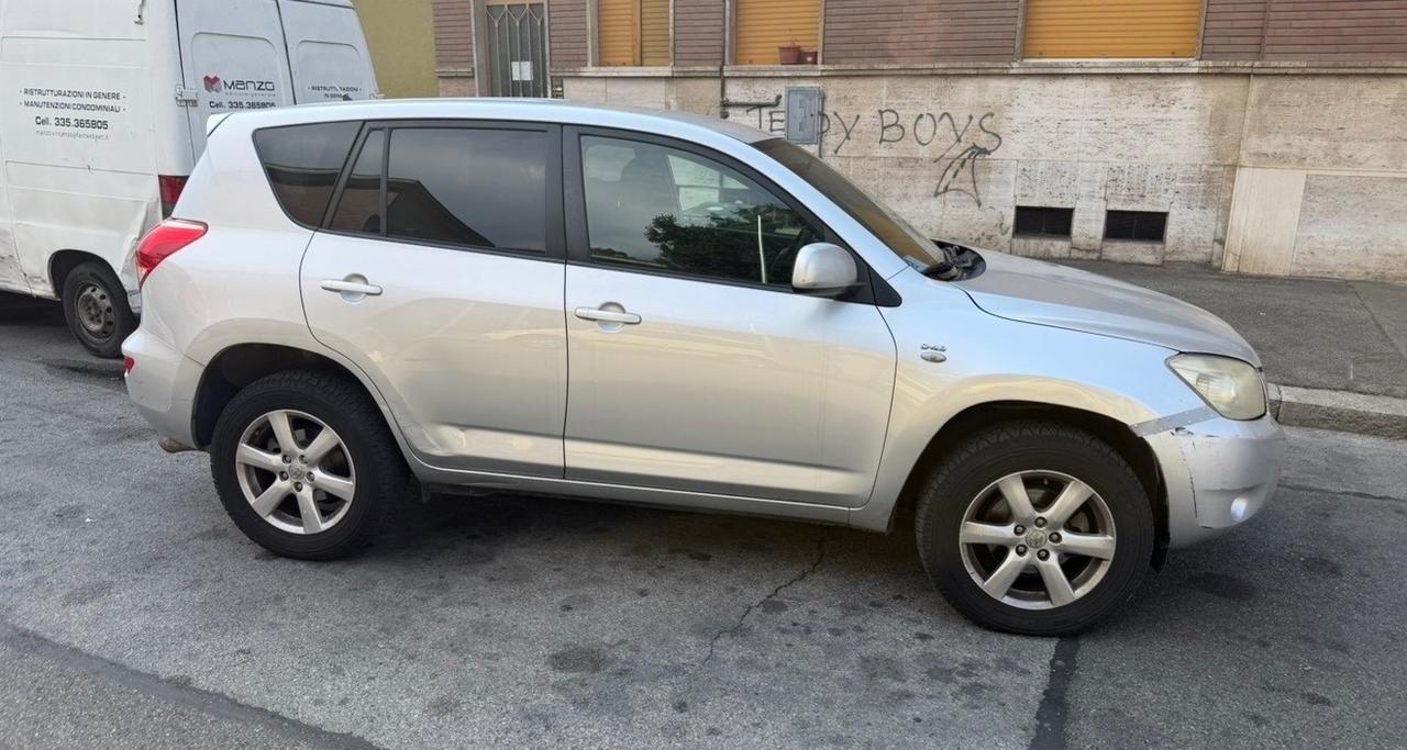 Toyota RAV 4 RAV4 Crossover 2.2 D-4D 130 CV