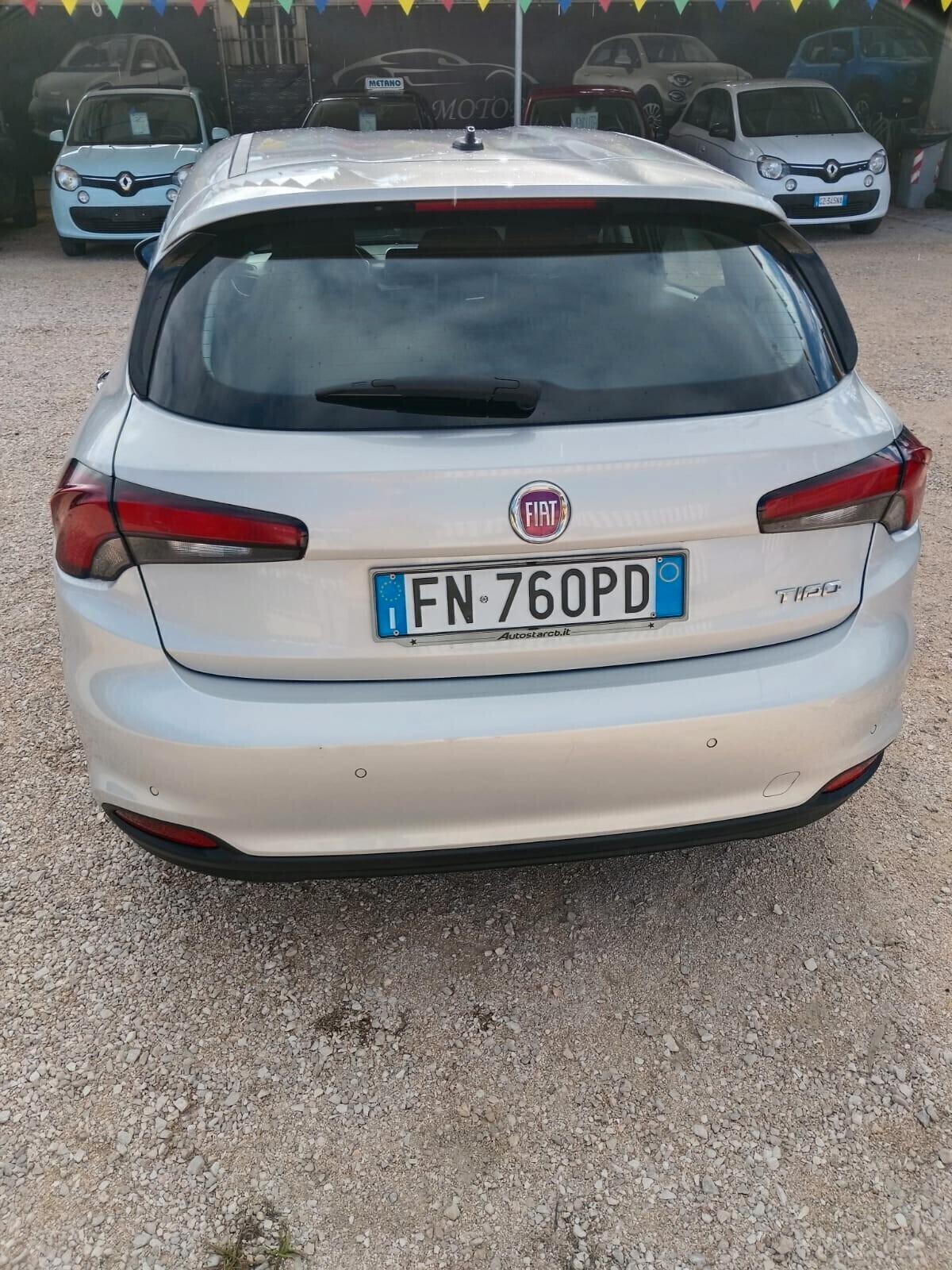 Fiat Tipo 1.6 Mjt S&S 5 porte Easy