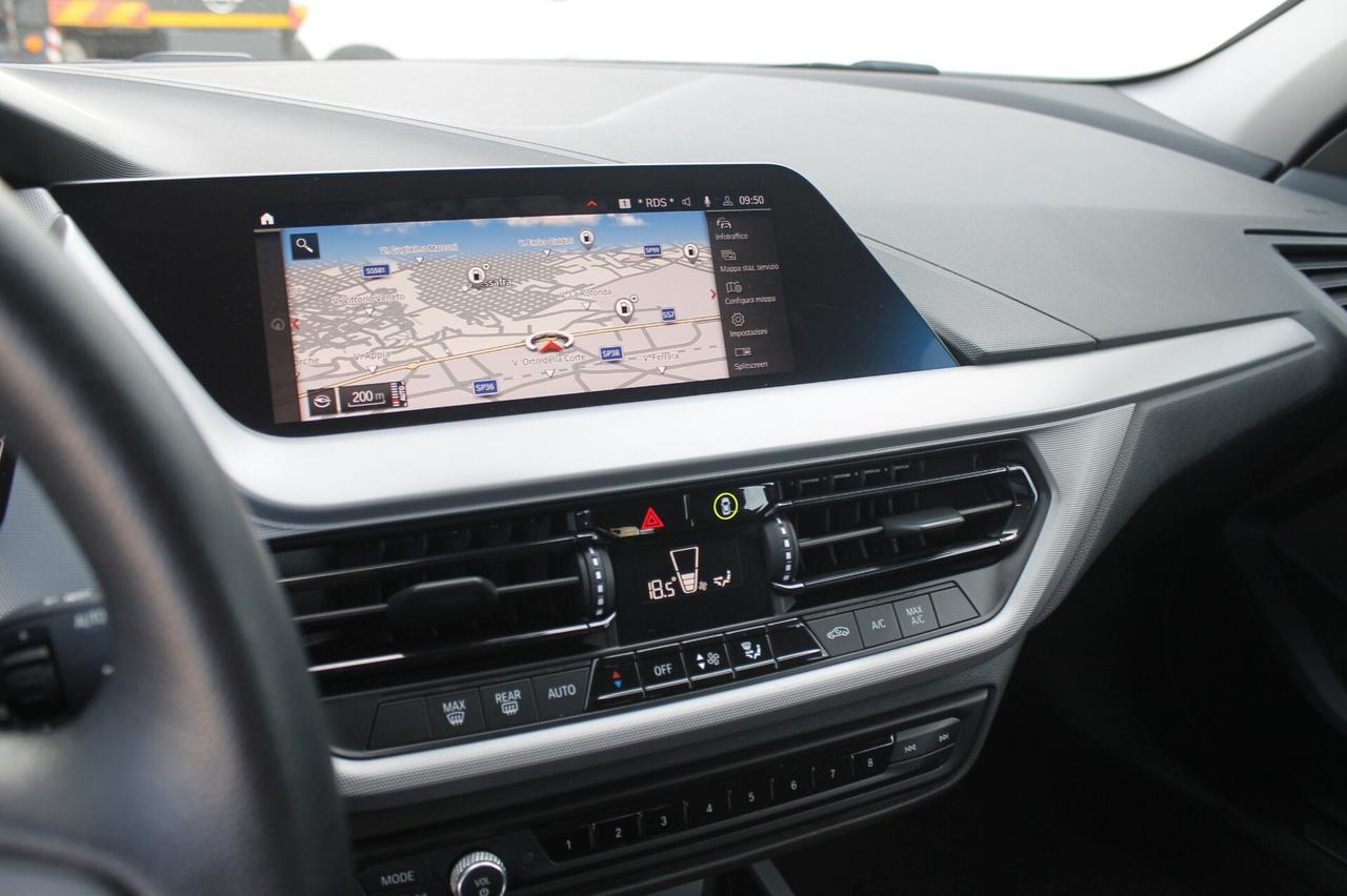 Bmw 116 116d 5p. Advantage