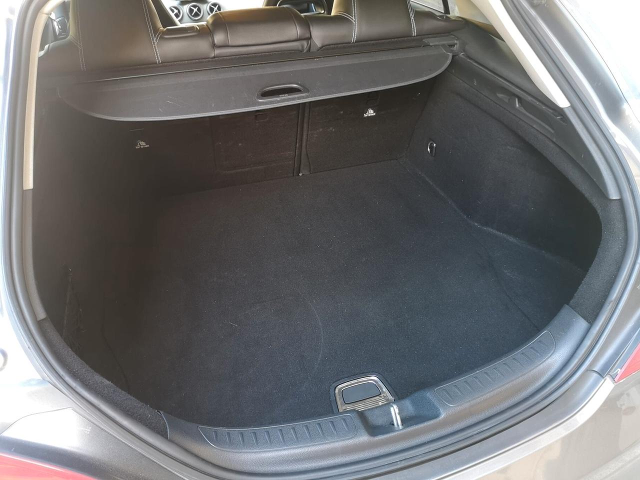 Mercedes-benz CLA 200 d S.W. Automatic Premium