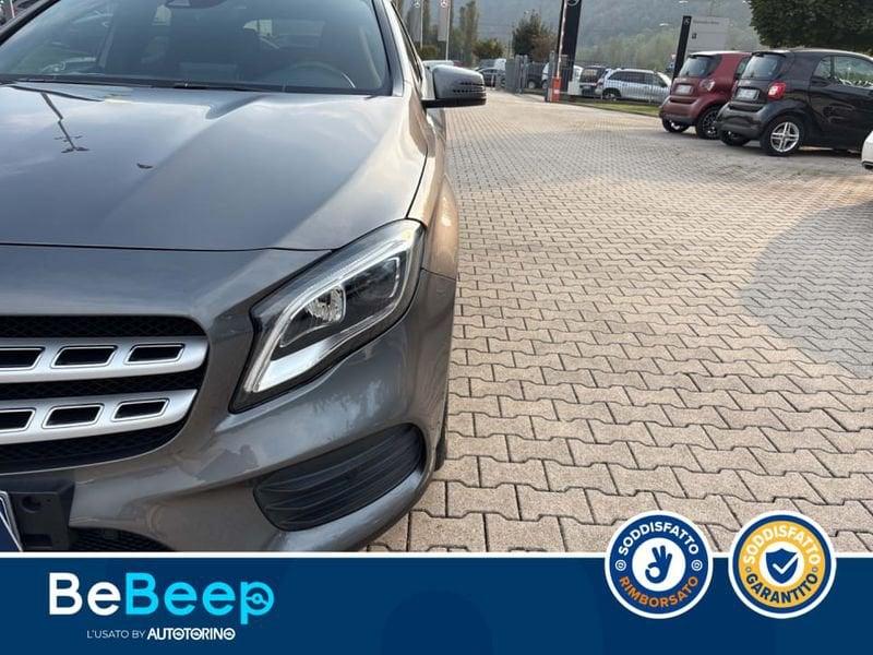 Mercedes-Benz GLA 200 D PREMIUM AUTO