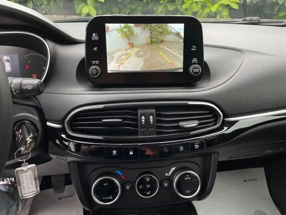 Fiat Tipo 1.6 Mjt 130Cv Cross Navi/LED/CruiseADD/PDK