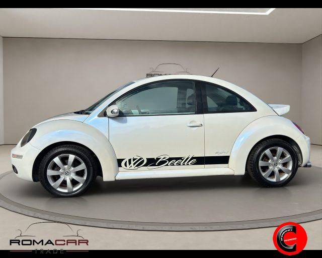 VOLKSWAGEN New Beetle 1.6