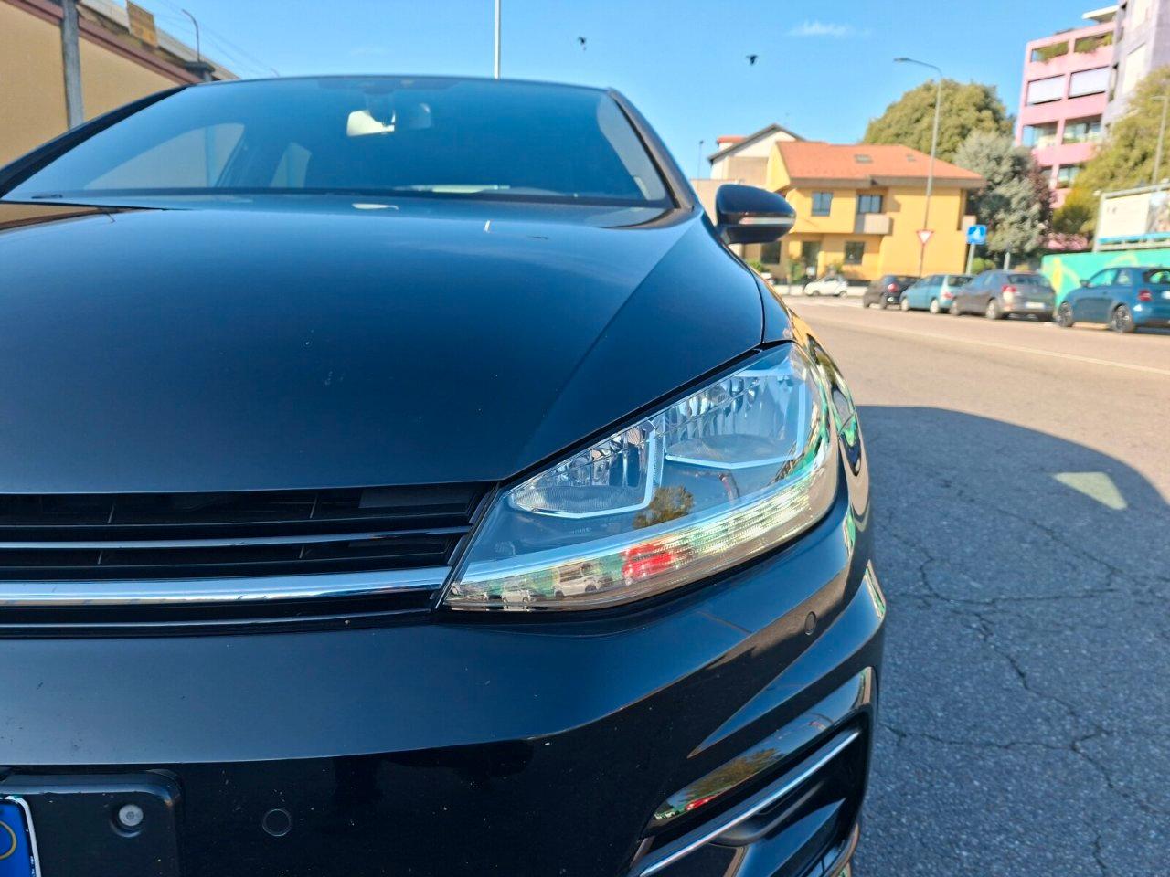 Volkswagen Golf 5 Porte Golf 5p 1.5 tsi Sport R-Line 150cv dsg