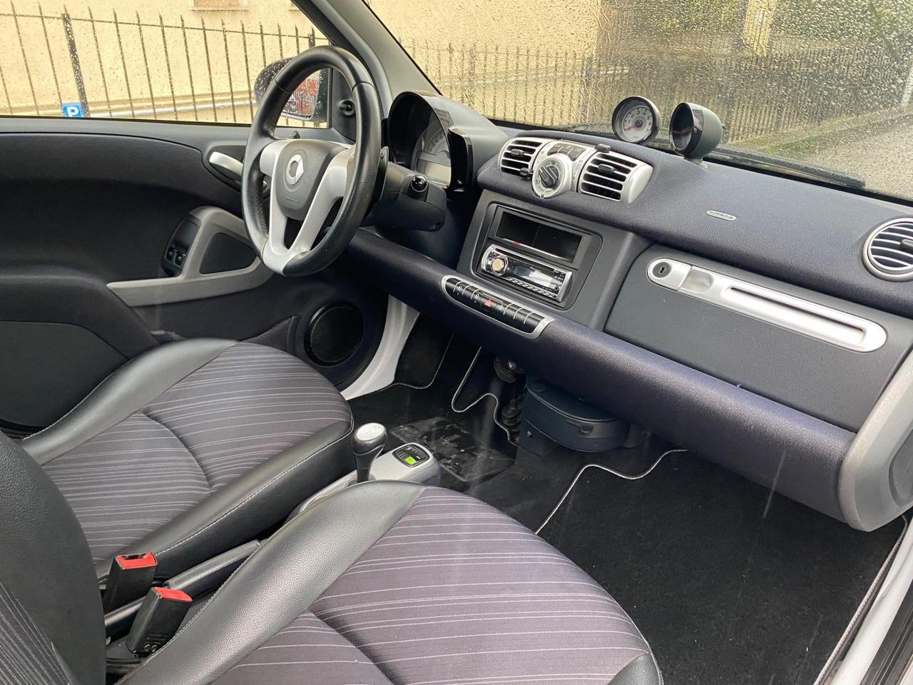 Smart ForTwo 1000 52 kW MHD coupé passion