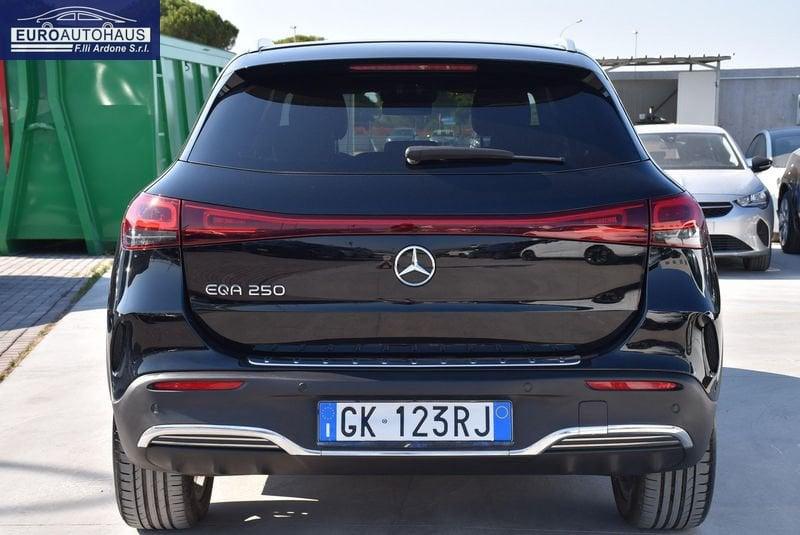 Mercedes-Benz EQA 250 Premium Plus *LUCI AMBIENTE*