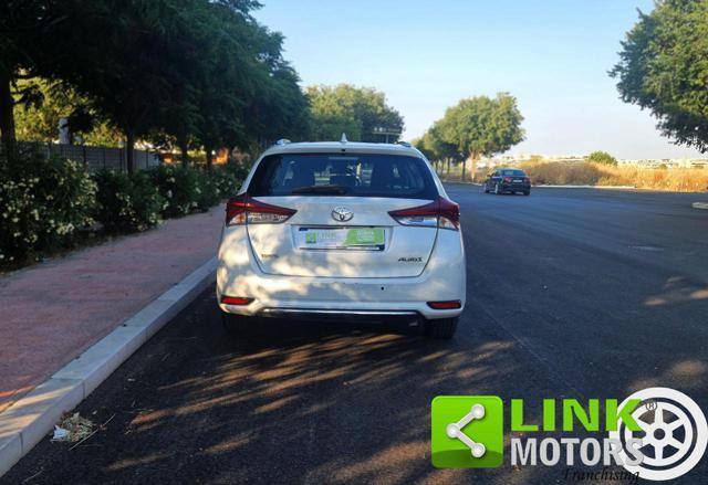 TOYOTA Auris 1.4 D-4D Active