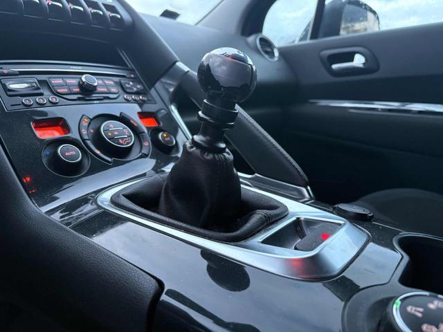 PEUGEOT 3008 2.0 HDi 150CV Tecno