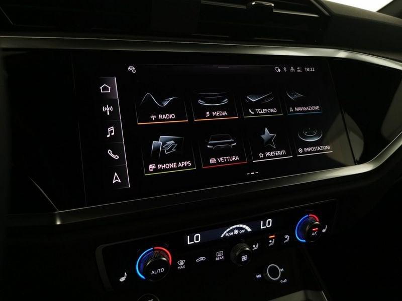 Audi Q3 Sportback 35 2.0 tdi s-tronic