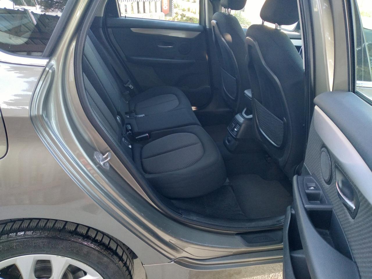 Bmw 2er Active Tourer 218d Sport