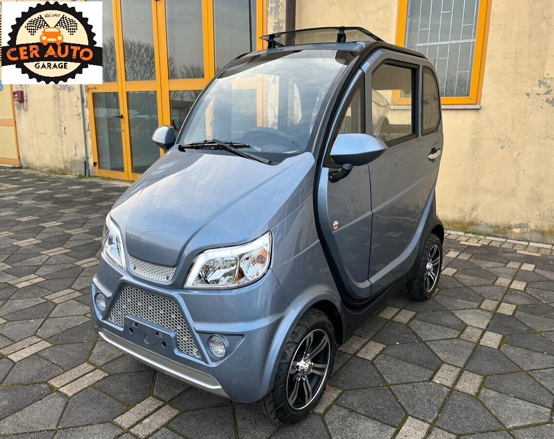 DELTA2 scooter cabinato per anziani/disabili microcar minicar