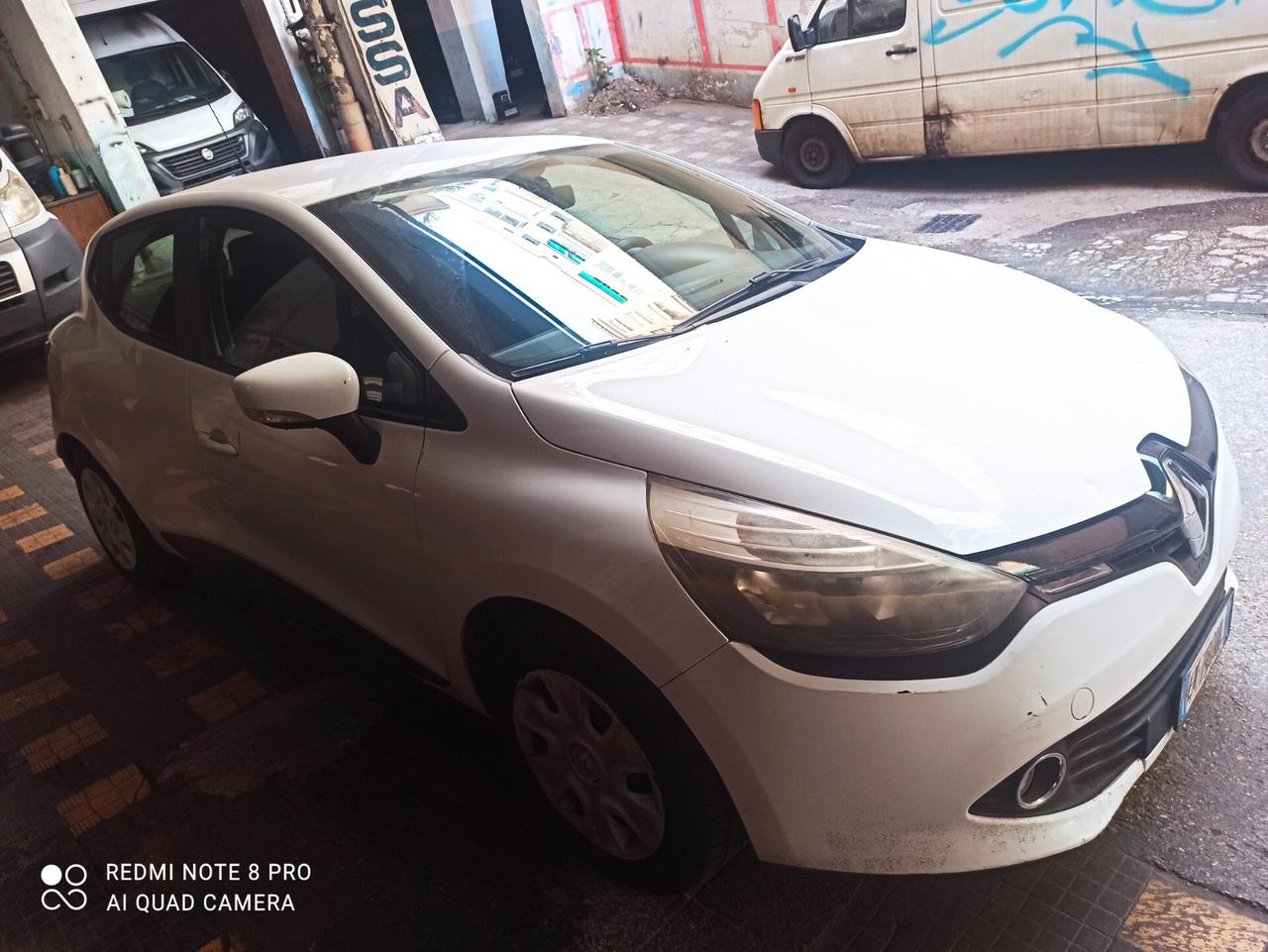 Renault Clio 1.2 75CV GPL 5 porte Costume National