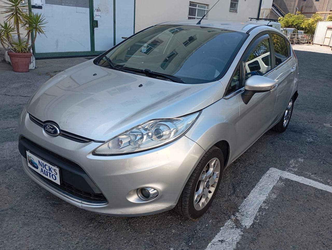 Ford Fiesta 1.6 5p. Titanium- 2012