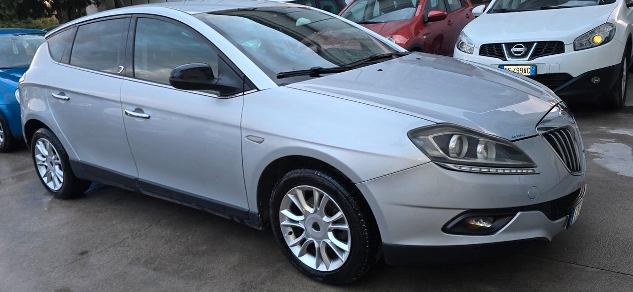 Lancia Delta 1.6 MJT DPF Silver