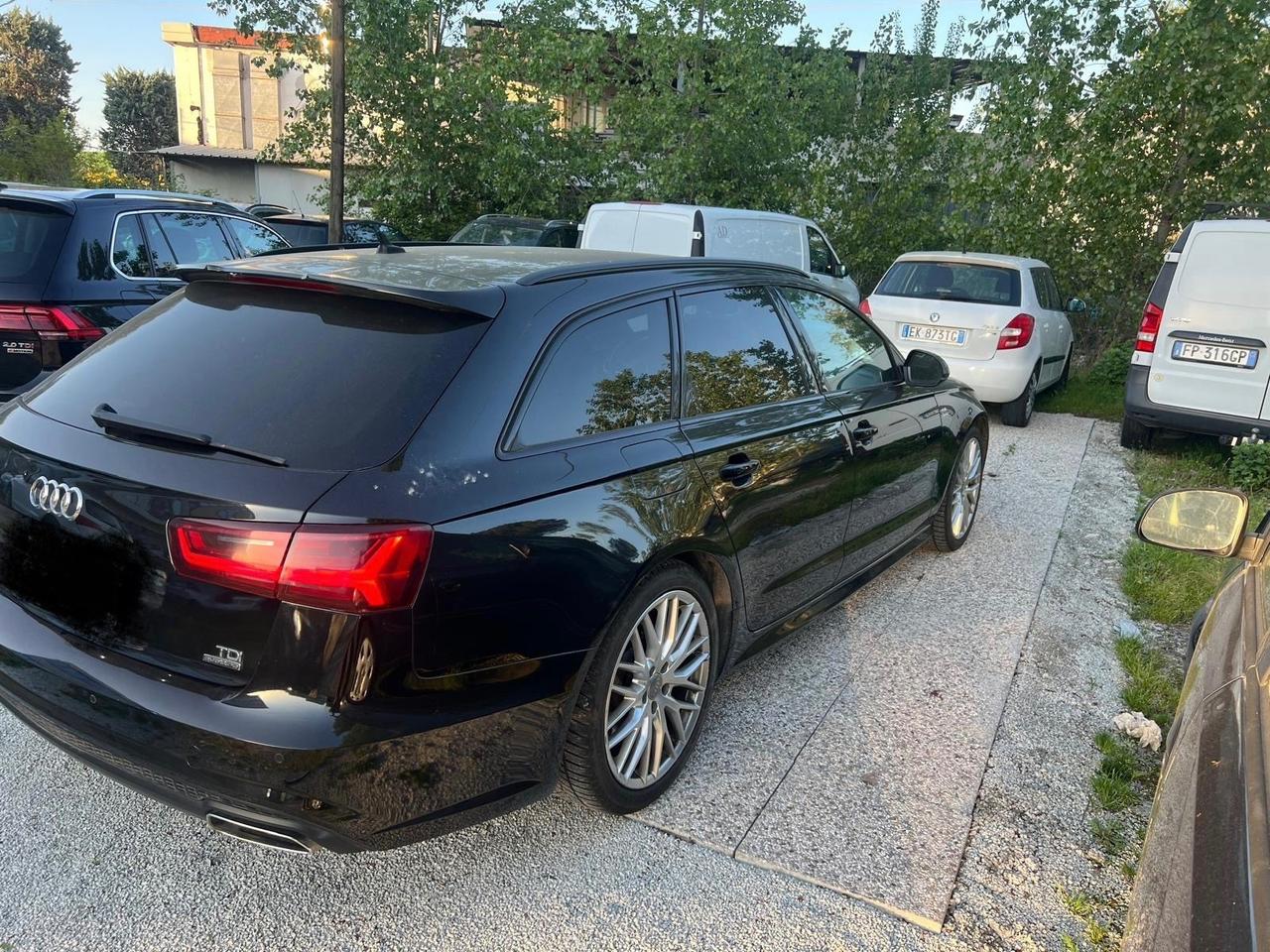 Audi A6 3.0 TDI quattro S tronic Business Plus