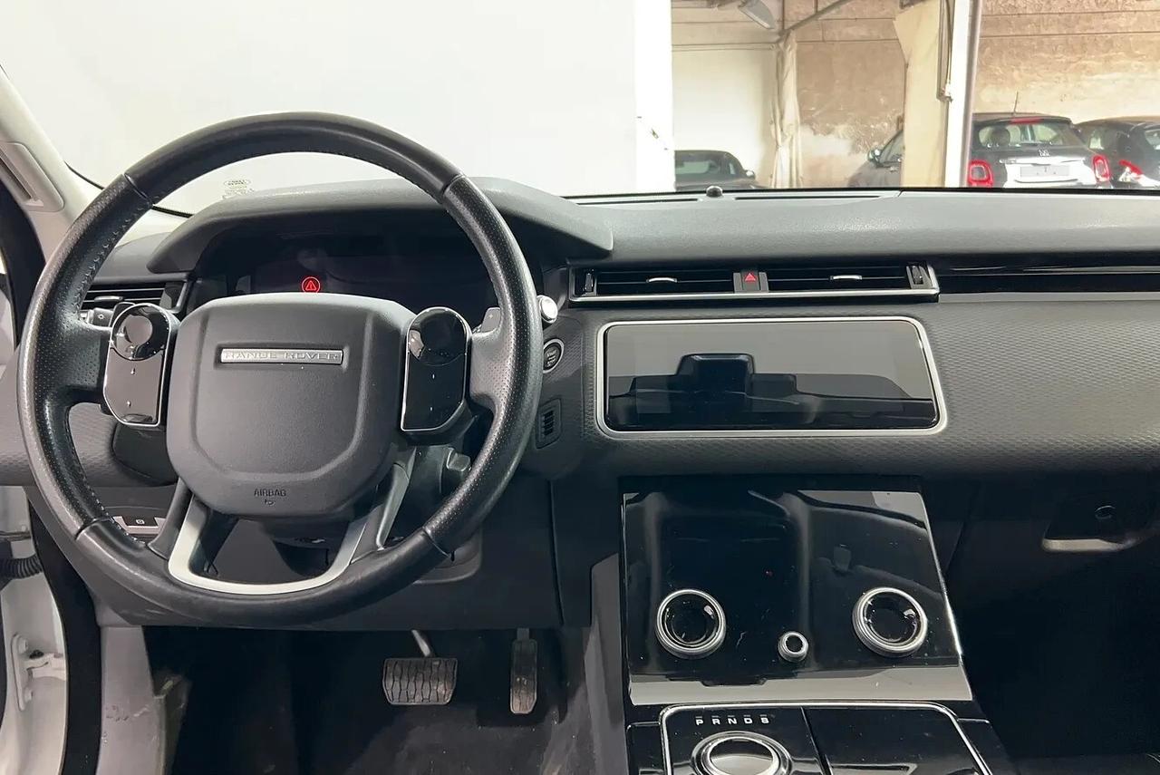 Land Rover Range Rover Velar Range Rover Velar 3.0d V6 R-Dynamic SE