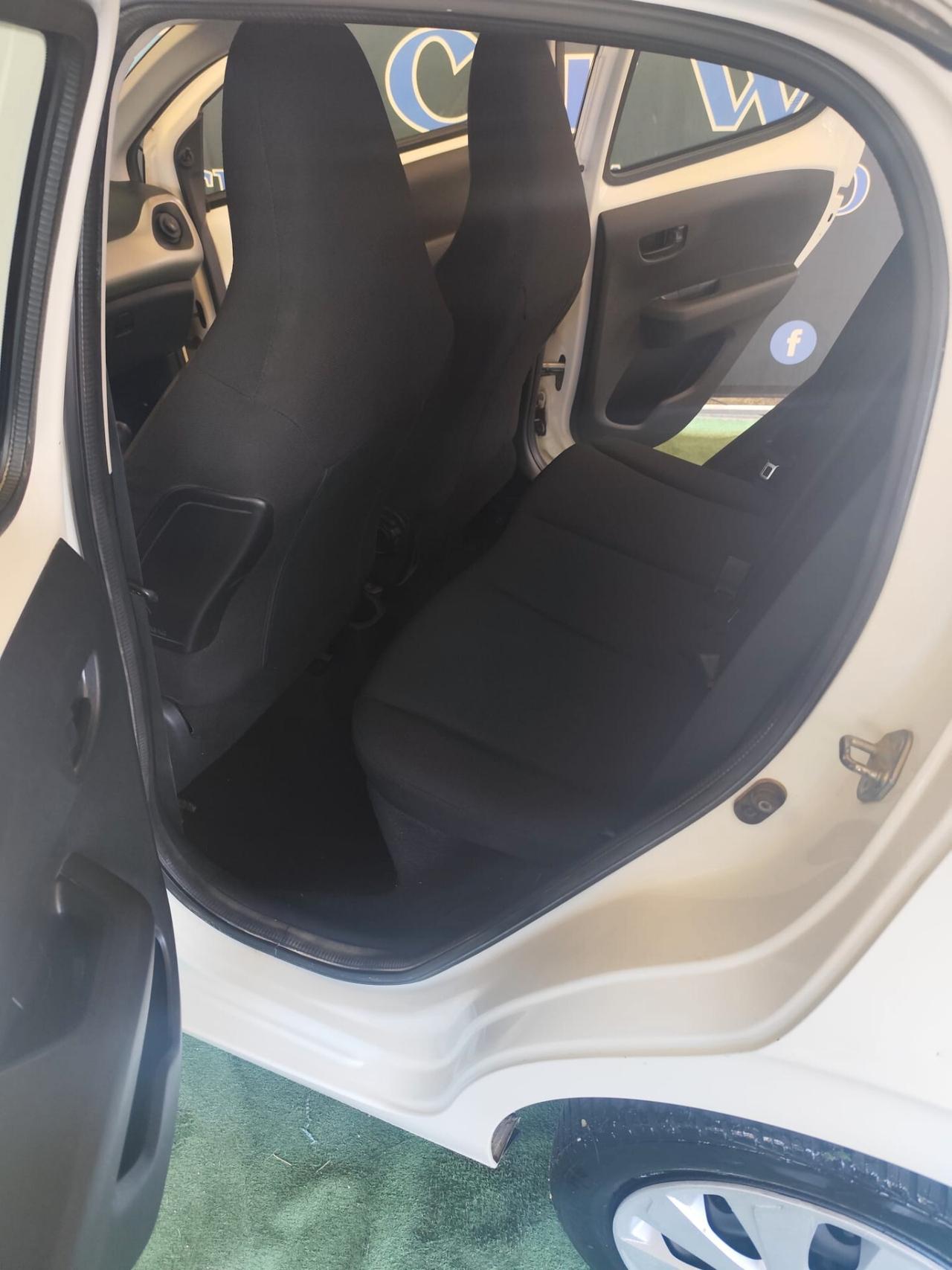 Peugeot 108 1,0 VTi 68 ETG 5 porte Allure