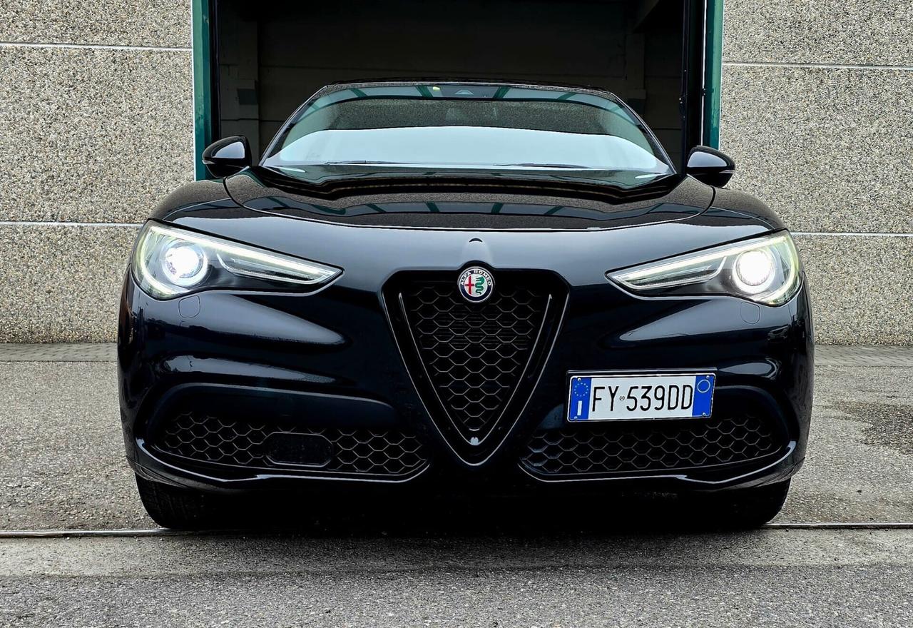 ALFA ROMEO STELVIO 2.2 TURBODIESEL AT8 Q4 190CV – LED, PORTELLONE ELETTRICO, CRUISE CONTROL