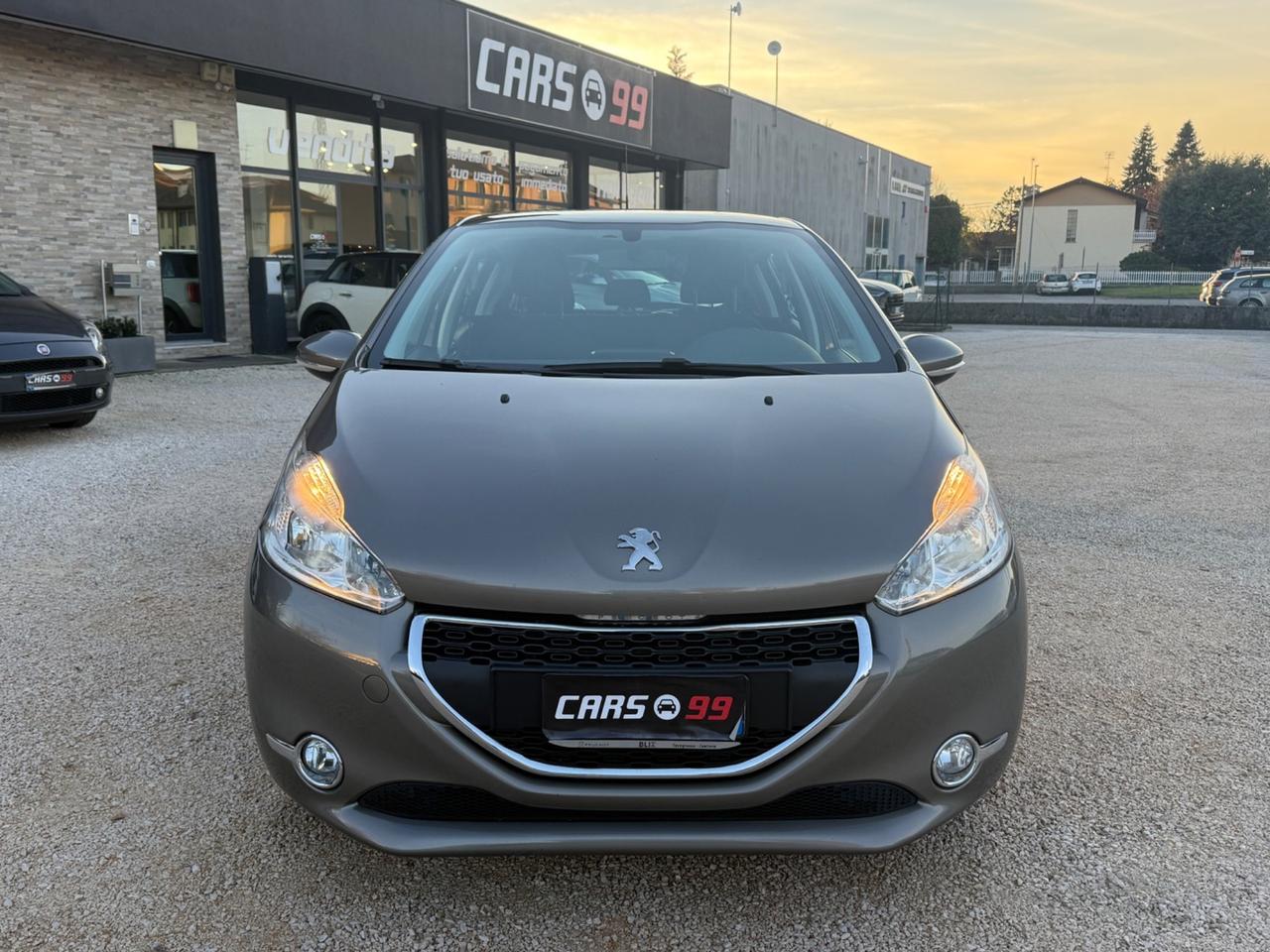 Peugeot 208 1.6 e-HDi 92 CV Stop&Start 5 porte Allure