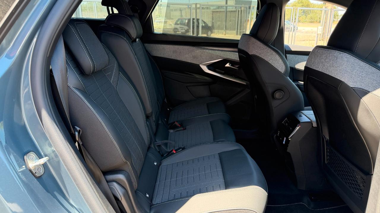 Peugeot 5008 Hybrid 145 e-DCS6 GT 7 Posti
