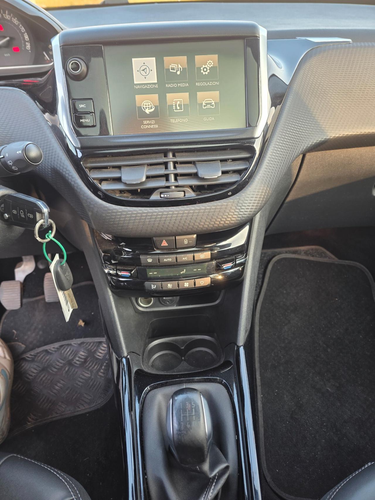 Peugeot 2008 PureTech Turbo 110 S&S Allure