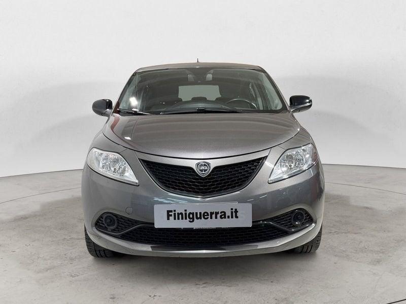 Lancia Ypsilon 1.2 69 CV 5 porte S&S Gold