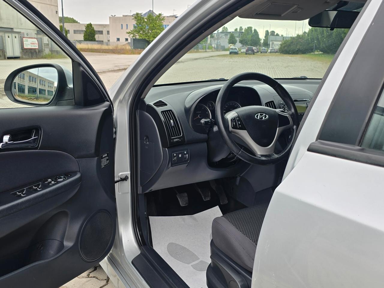 Hyundai i30 CW 1.6 CRDi 90CV 6m Comfort