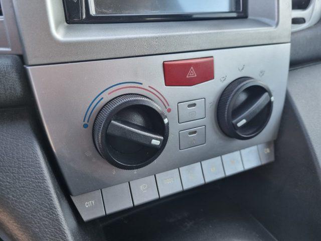LANCIA Ypsilon 1.2 69 CV Diva
