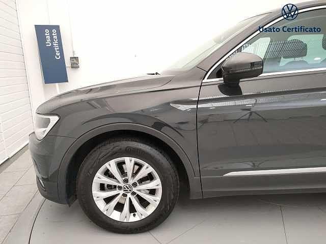 Volkswagen Tiguan 2ª serie 2.0 TDI SCR DSG Business BlueMotion Technology