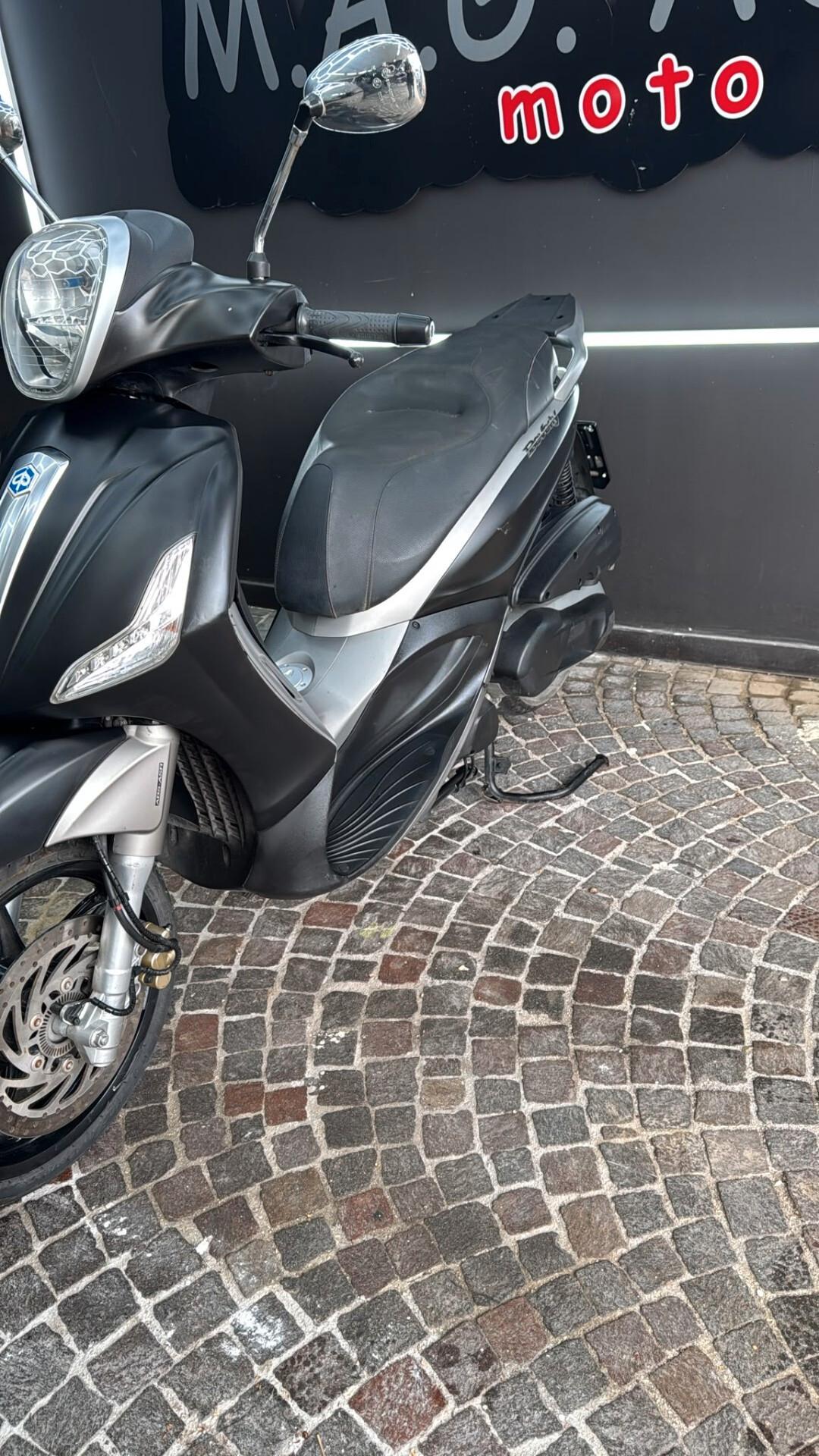 Piaggio Beverly 350 Base DK 57929