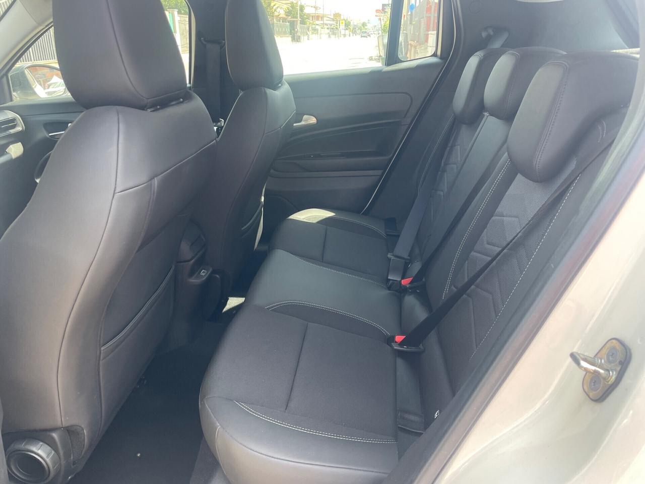 Jeep Avenger 1.2 Turbo 100 CV Altitude