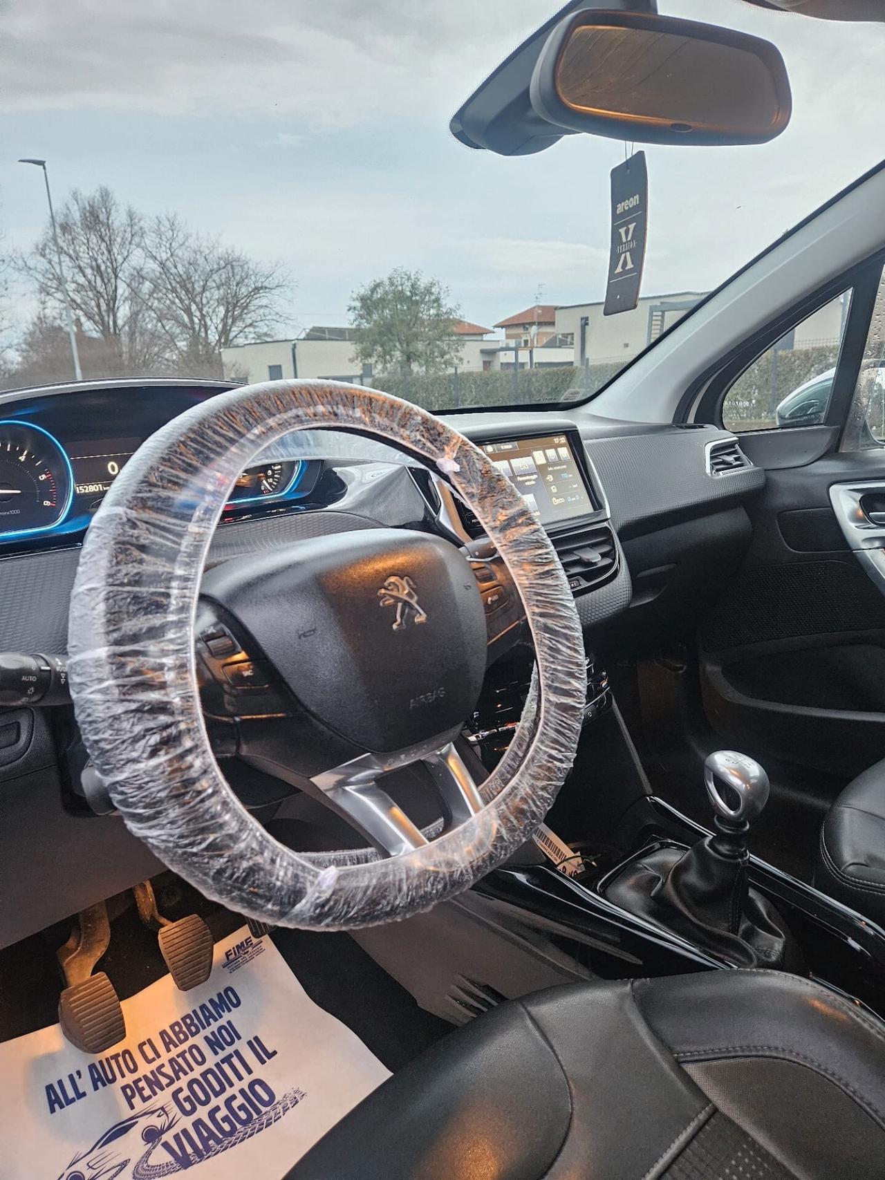 Peugeot 2008 BlueHdi