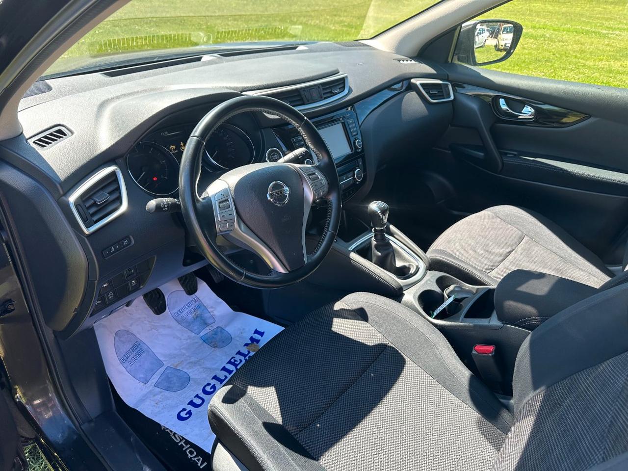 Nissan Qashqai 1.5 dci Tekna 110cv E6