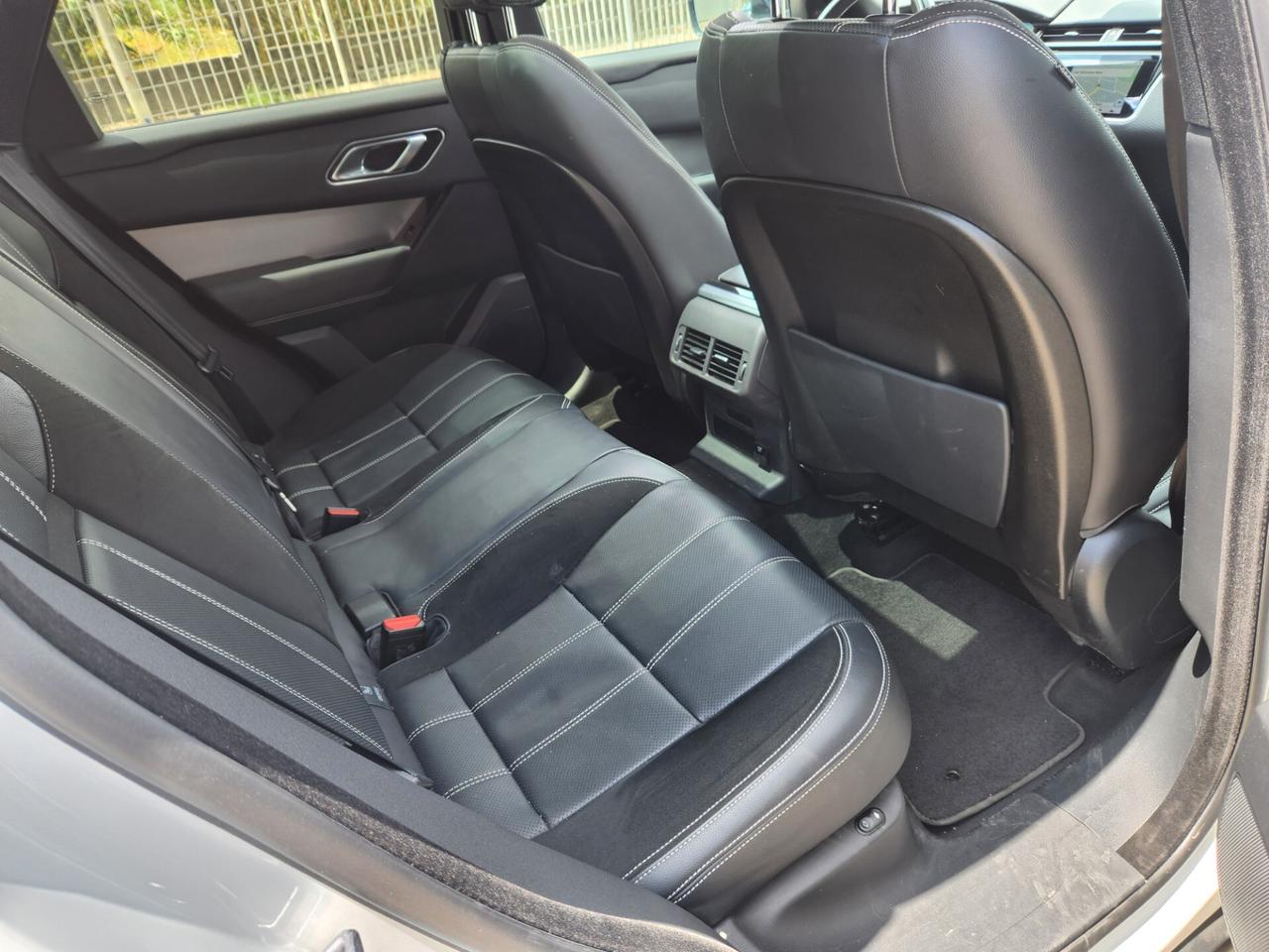 Land Rover Range Rover Velar RANGE ROVER VELAR 2.0 240CV R DINAMIC