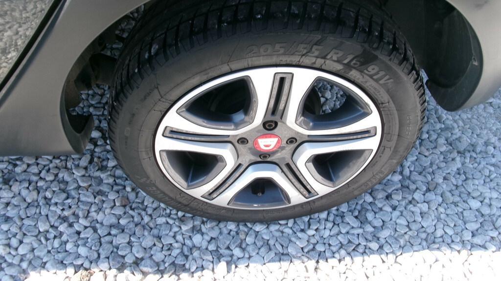 Dacia Sandero Stepway 0.9 TCe Techroad