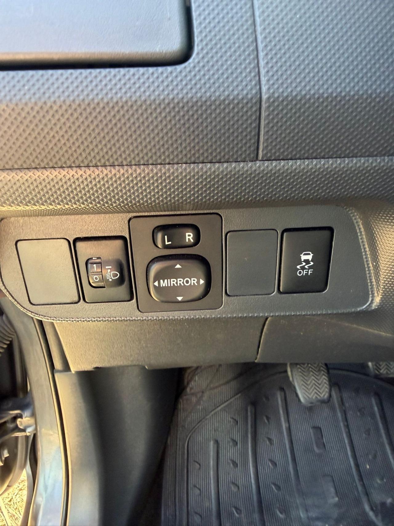 Toyota Auris 1.4 Diesel- Ok Neopatentati- clima