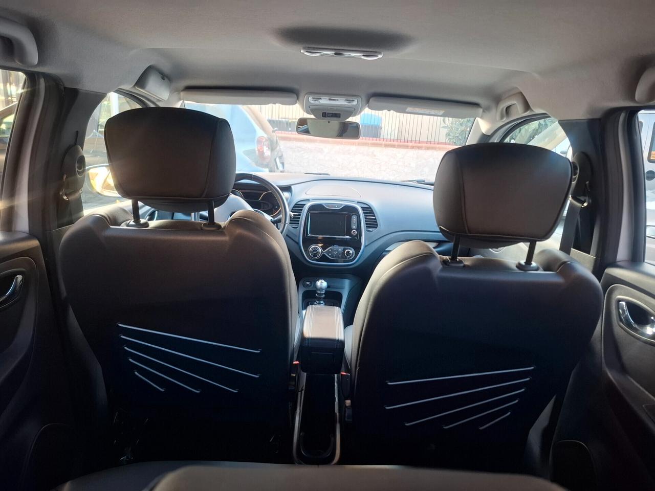 Renault Captur - 1.2 TCe Ave