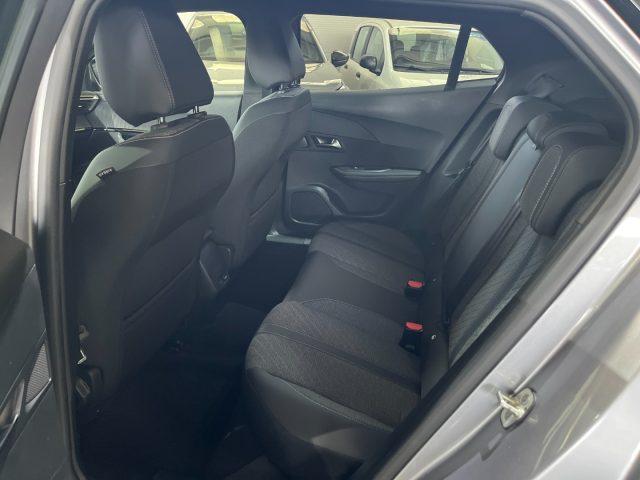 PEUGEOT 2008 1.2 T 130CV EAT8 Allure /NAVI/LED/TELECAM/PARK